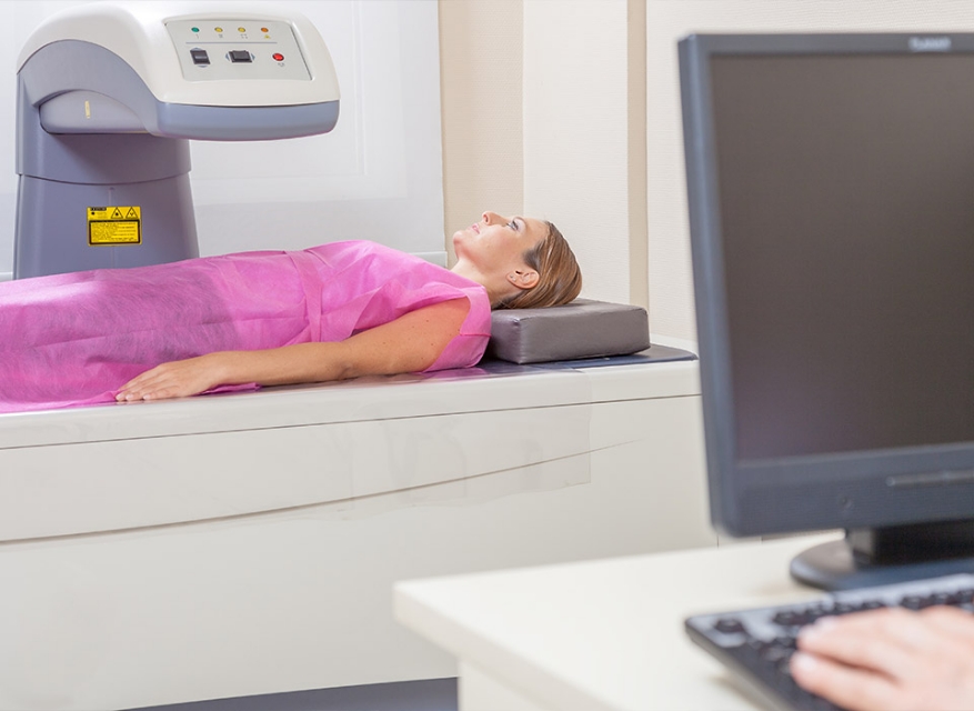 五十歲的您，距離骨質疏鬆一點也不遠，如何科學補鈣？ 醫生告訴您