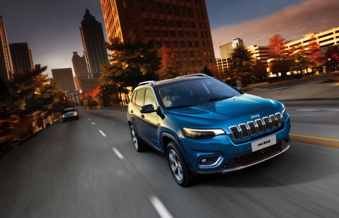 助力開學季，Jeep﹢自由光開啟煥新計劃