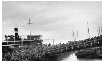 貌美护士冒死救下一战士，22年后来报恩时，女护