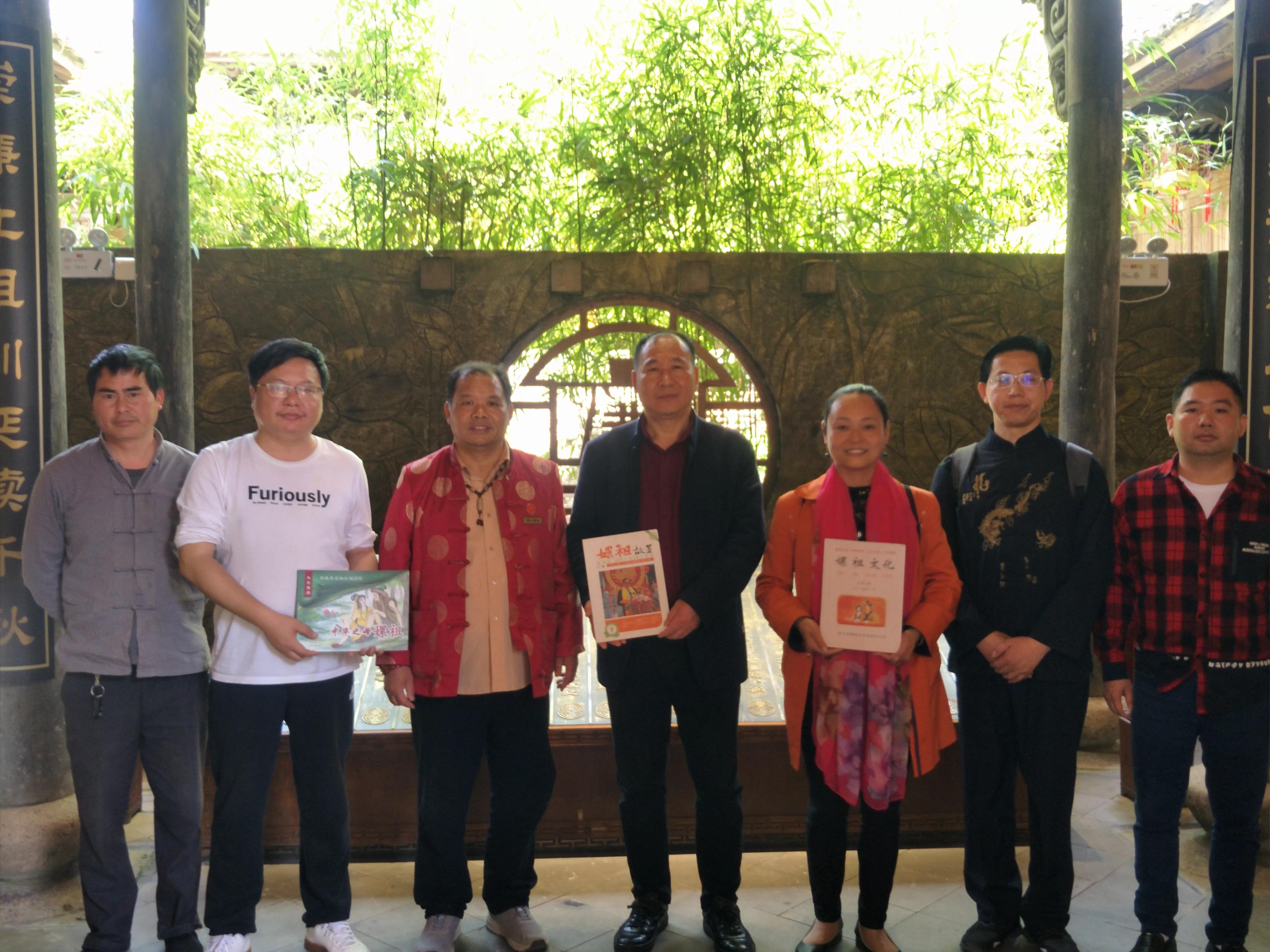 文化发力 科技创新 和谐人生 抱团发展