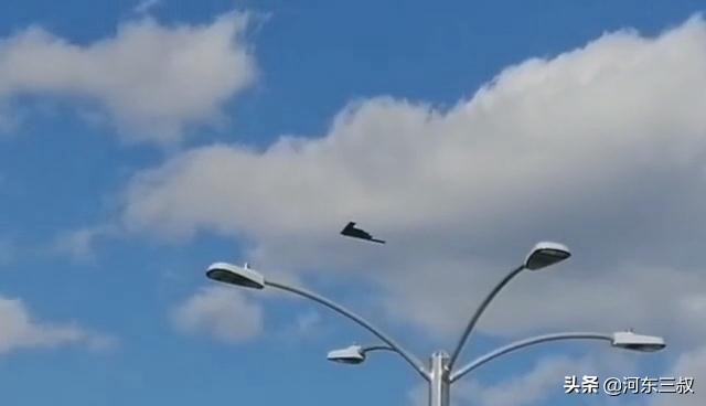 轰-20首飞并非空穴来风，早在数年前官方就已有