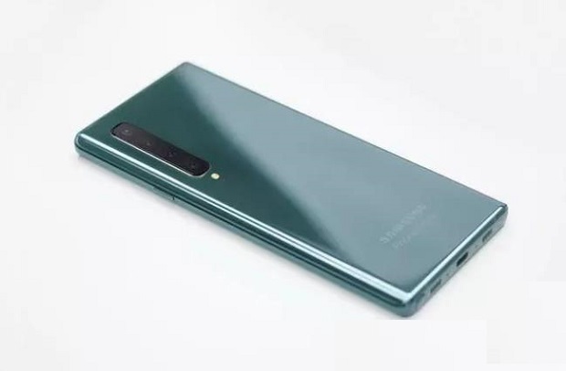 Note10还不起作用上，三星Note11已走在路上，屏下摄像镜头 后置摄像头四摄