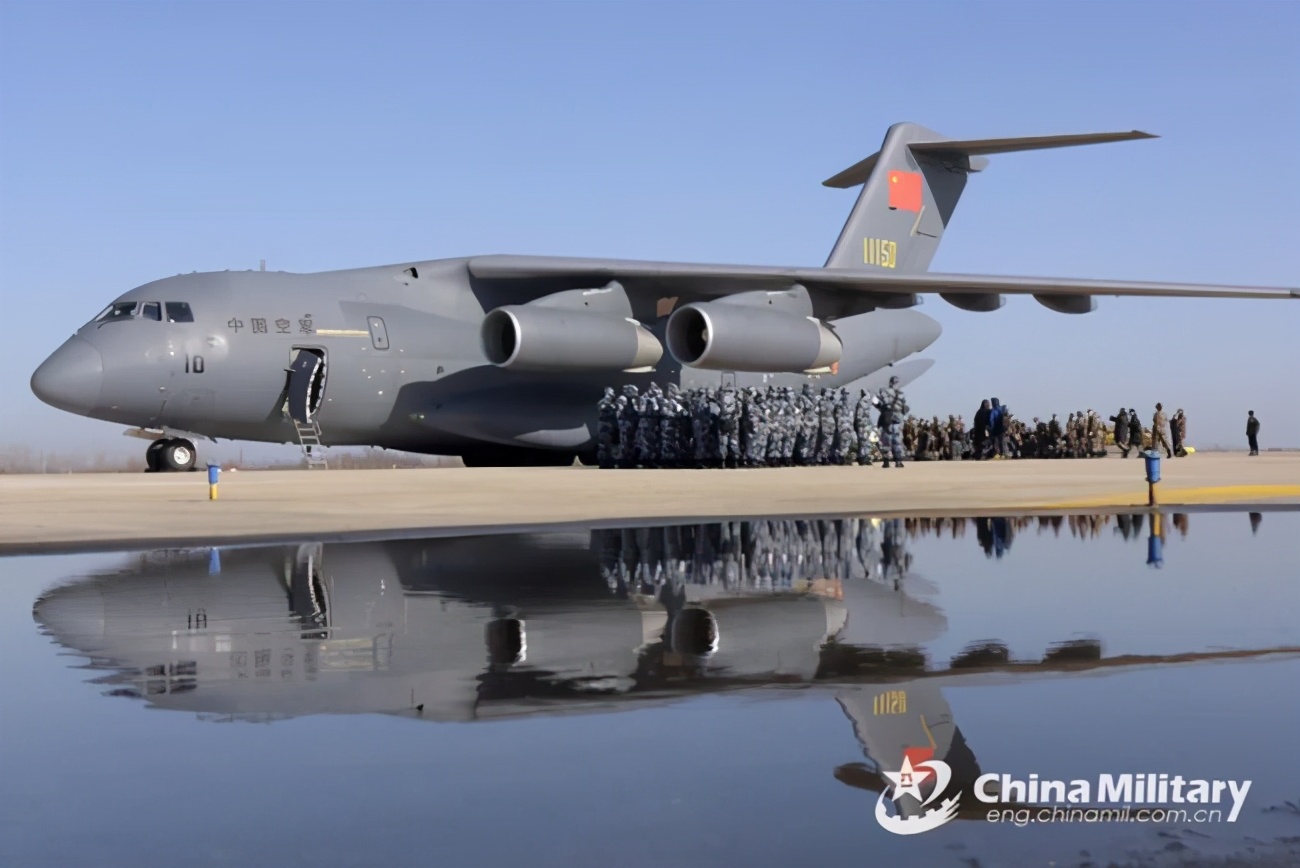 运-20实力“暴露”！运送疫苗到菲律宾，5大诟病