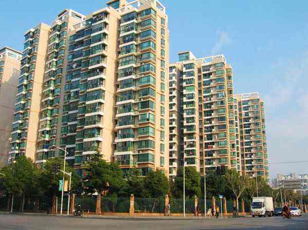 深扒“停丰巢”小区，房价7万，业主均百万身价