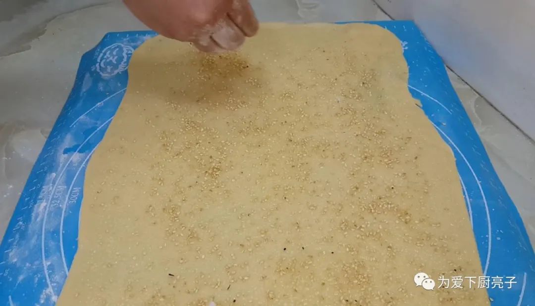 千層小糖餅做法，全程不用燙麵，鬆軟香甜又解饞，沒烤箱也能成功