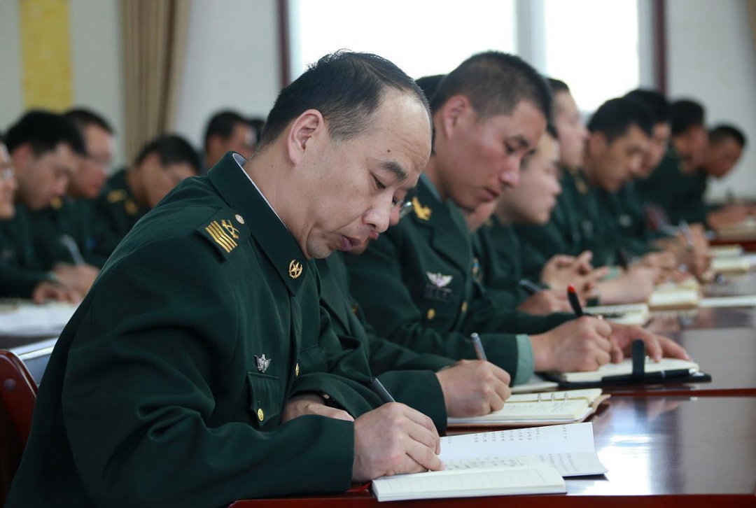 我军种最神秘的士官，将军见了还要主动敬礼，