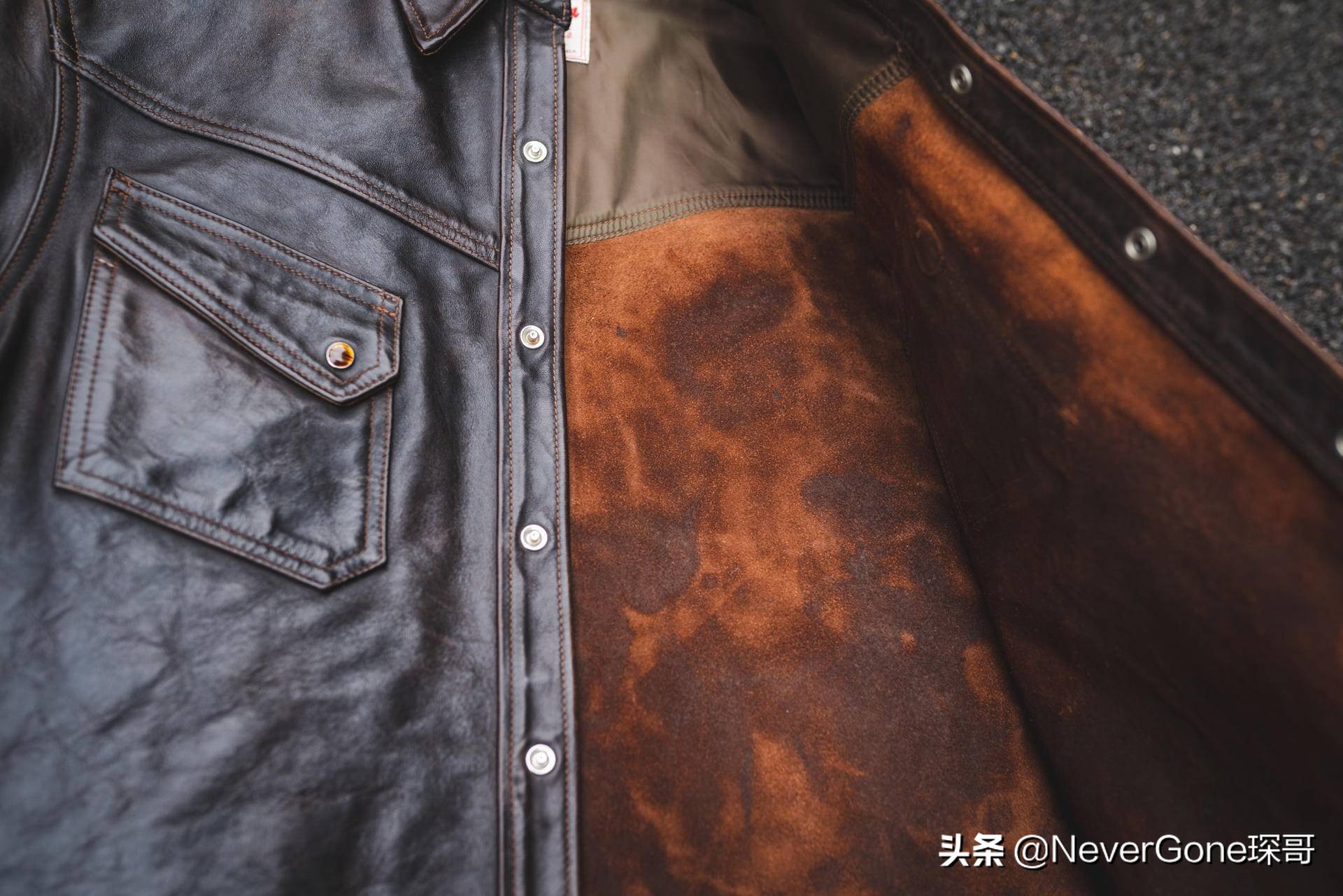 一件咔的一批的衬衣——加州小熊拼色皮衬衣