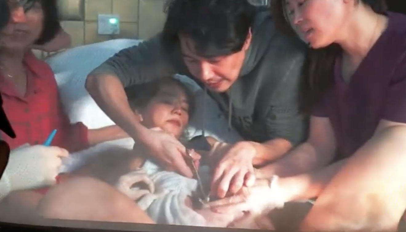 Ella公開生產過程，神情痛苦令人揪心，產後曾經歷兩年尿失禁