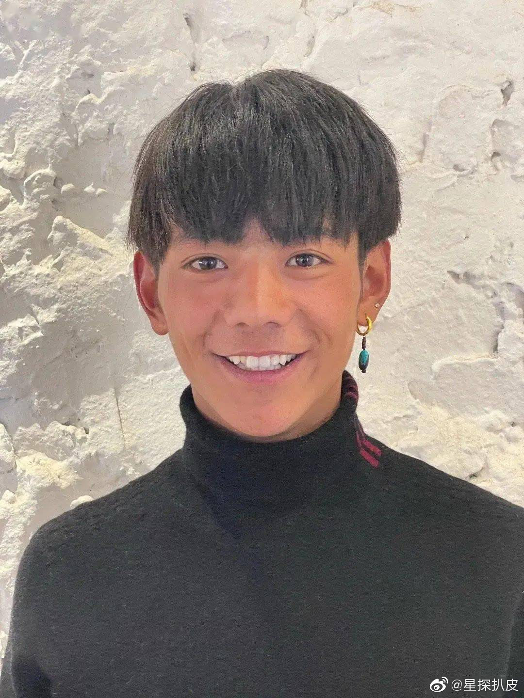 Total a network spring late battle array: Fourth true Wang Bing puts Cai Xu Kun on the ice to leave sing, CCTV Boys fit painted eggshell