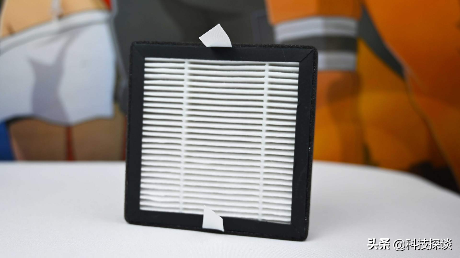 兼具空气净化功能，这才是床头灯该有的样子—康佳智能空气净化灯