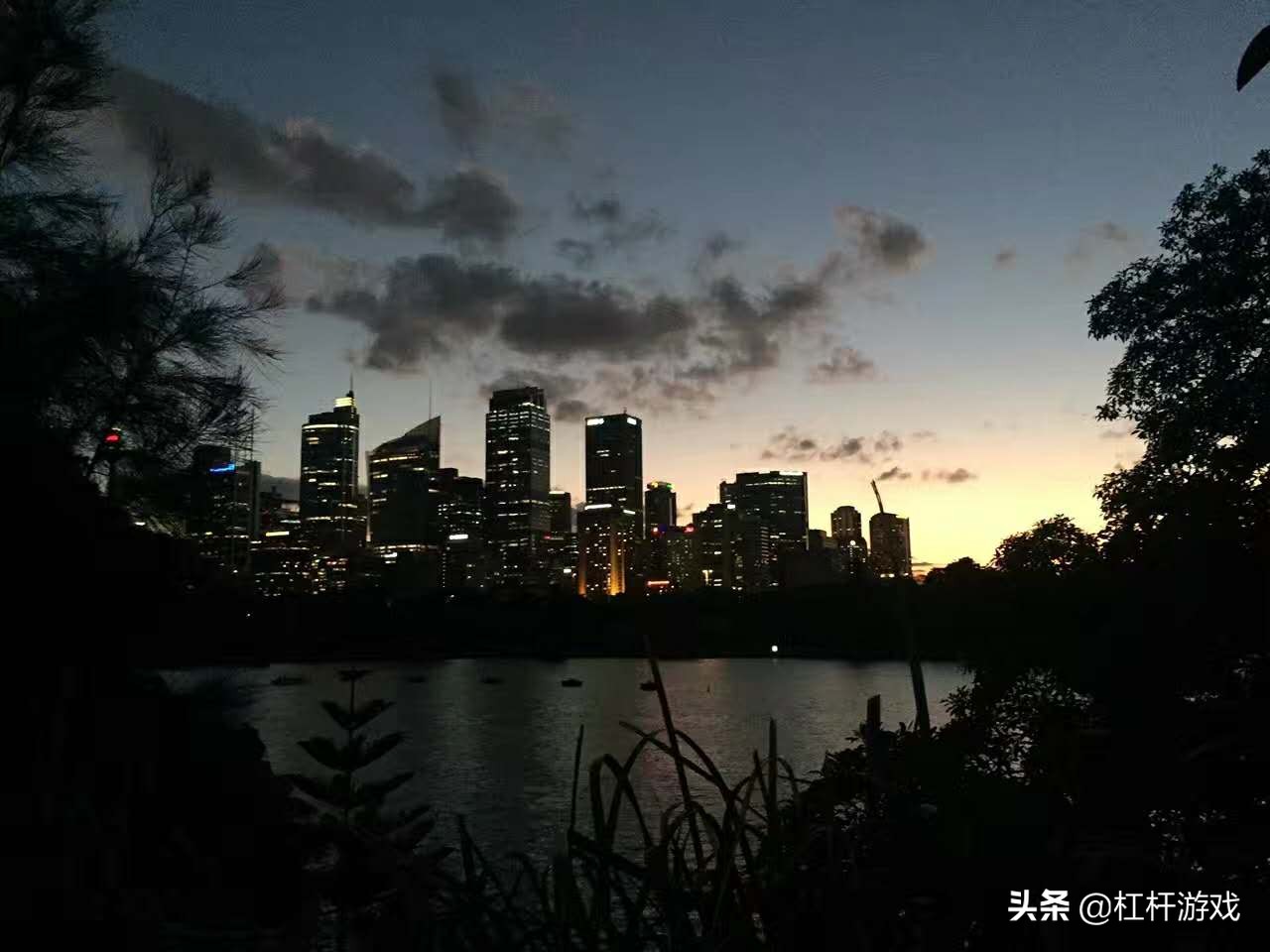 新城、绿地、建业、领地…2020百强房企：谁在跌