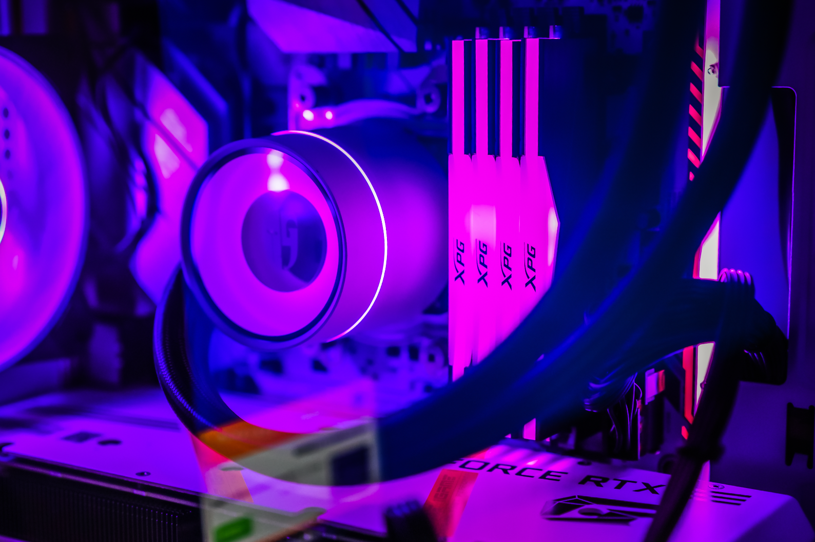 快到三星980 Pro都喊大哥？威刚PCIe 4.0固态XPG翼龙S70上手体验