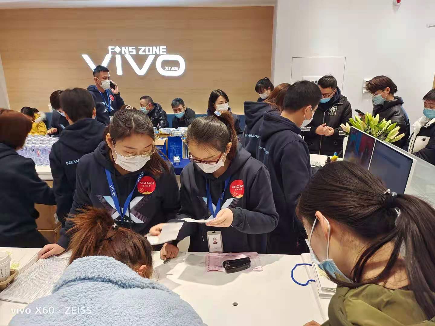 Liu Wen exceeding a standard is visited aid blast, detonate spot of put on sale of Vivo X60 series