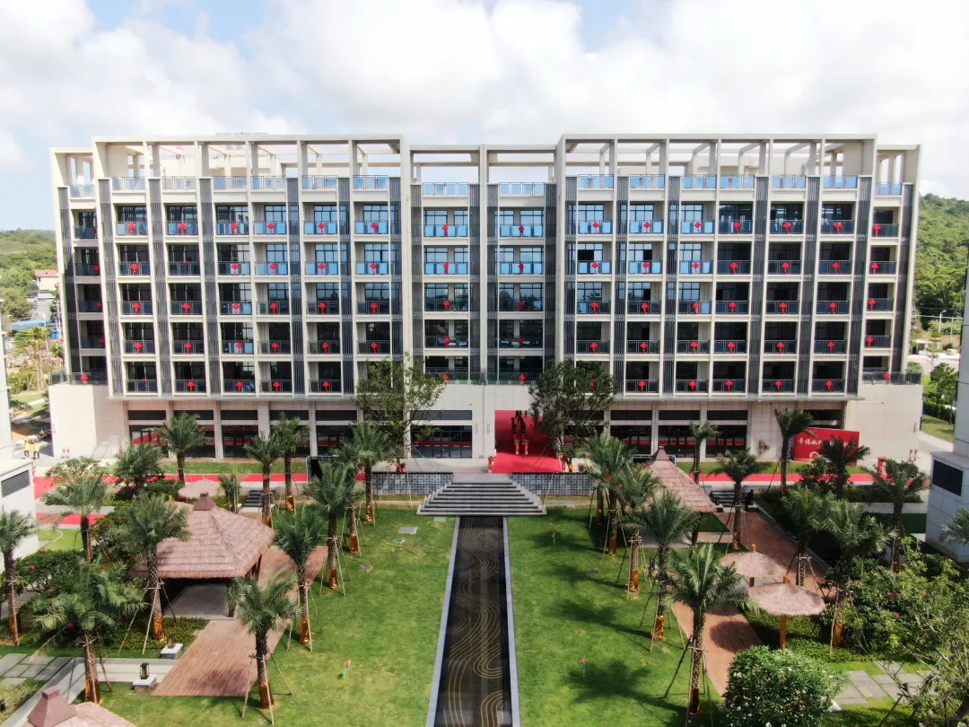 幸福如约 臻品呈现——广西威壮集团三块石·白鹭郡盛大交付