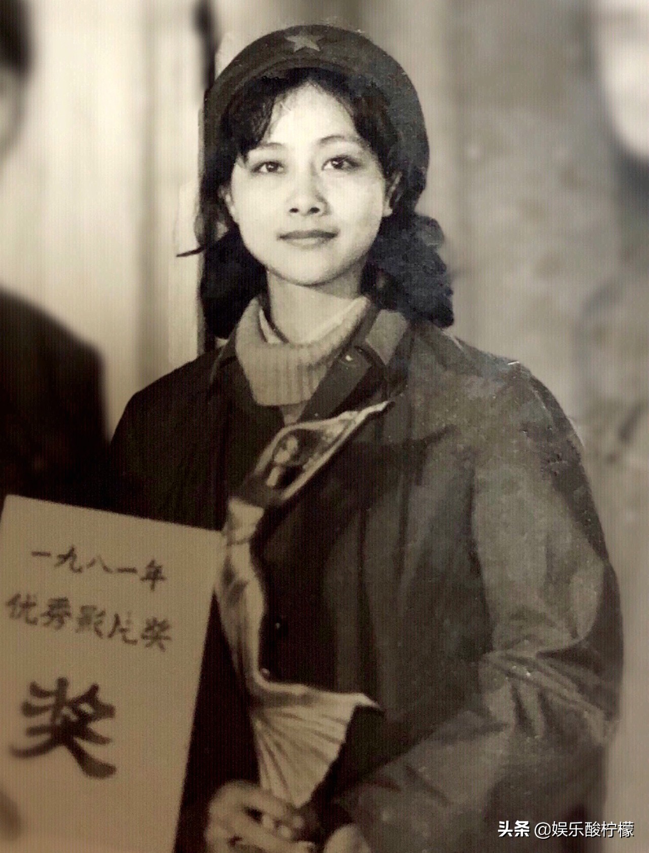 从万人恨姐姐，到惹人疼囧妈，40岁才成名的黄梅莹，征服了徐峥