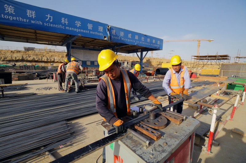 美国欠我国上万亿国债，万一赖账不还怎么办？
