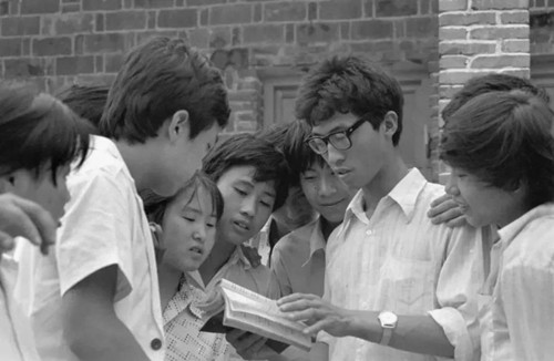高考历史上特难的数学题，中科院院士做完摇头：不应该拿来高考