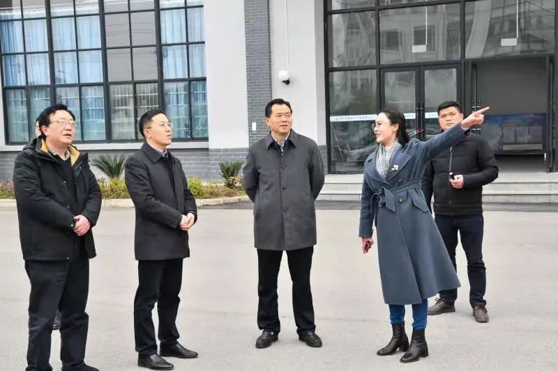 石希欣在芷江调研制造业发展工作时指出：提高智能化自动化水平 不断促进深度融合发展