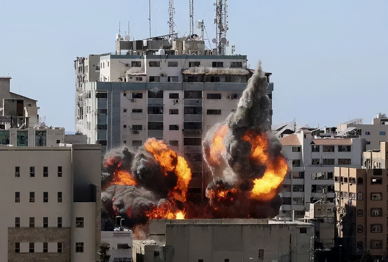炸平民前打電話通知，炸醫生時一炮轟沒？論以色列的差別對待
