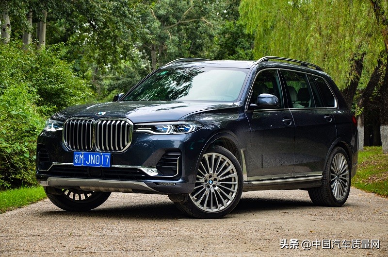 从容的“大家伙”试驾宝马X7 xDrive 40i