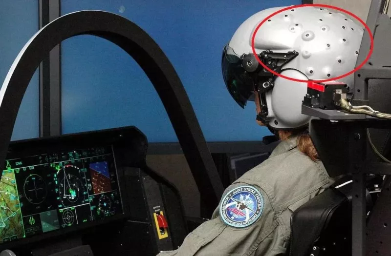 听说头盔火了？歼20头盔了解一下，值北京一套房