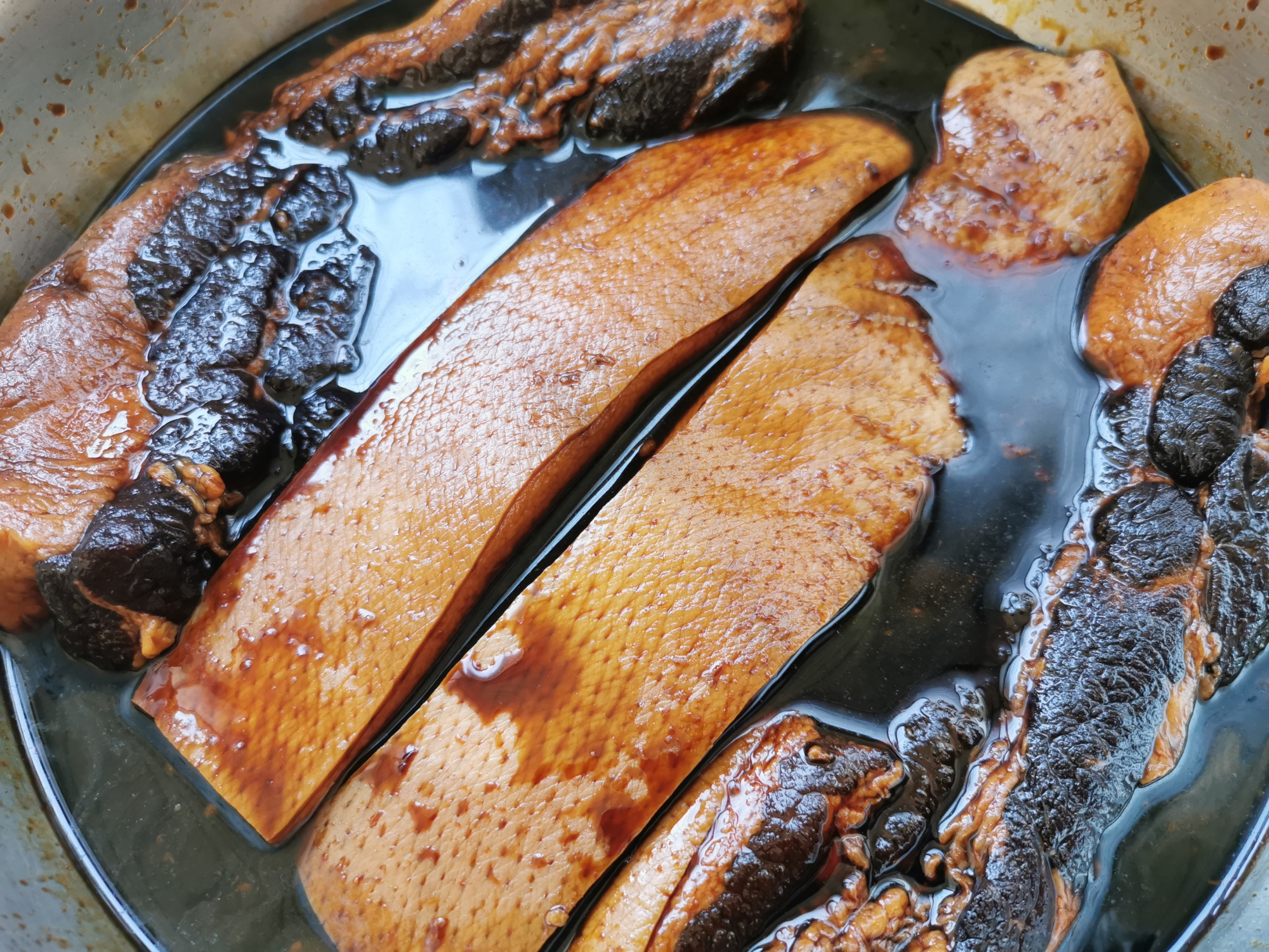 比臘肉好吃的醬油肉，簡單兩步就完成，無需煙熏，晶瑩剔透不油膩