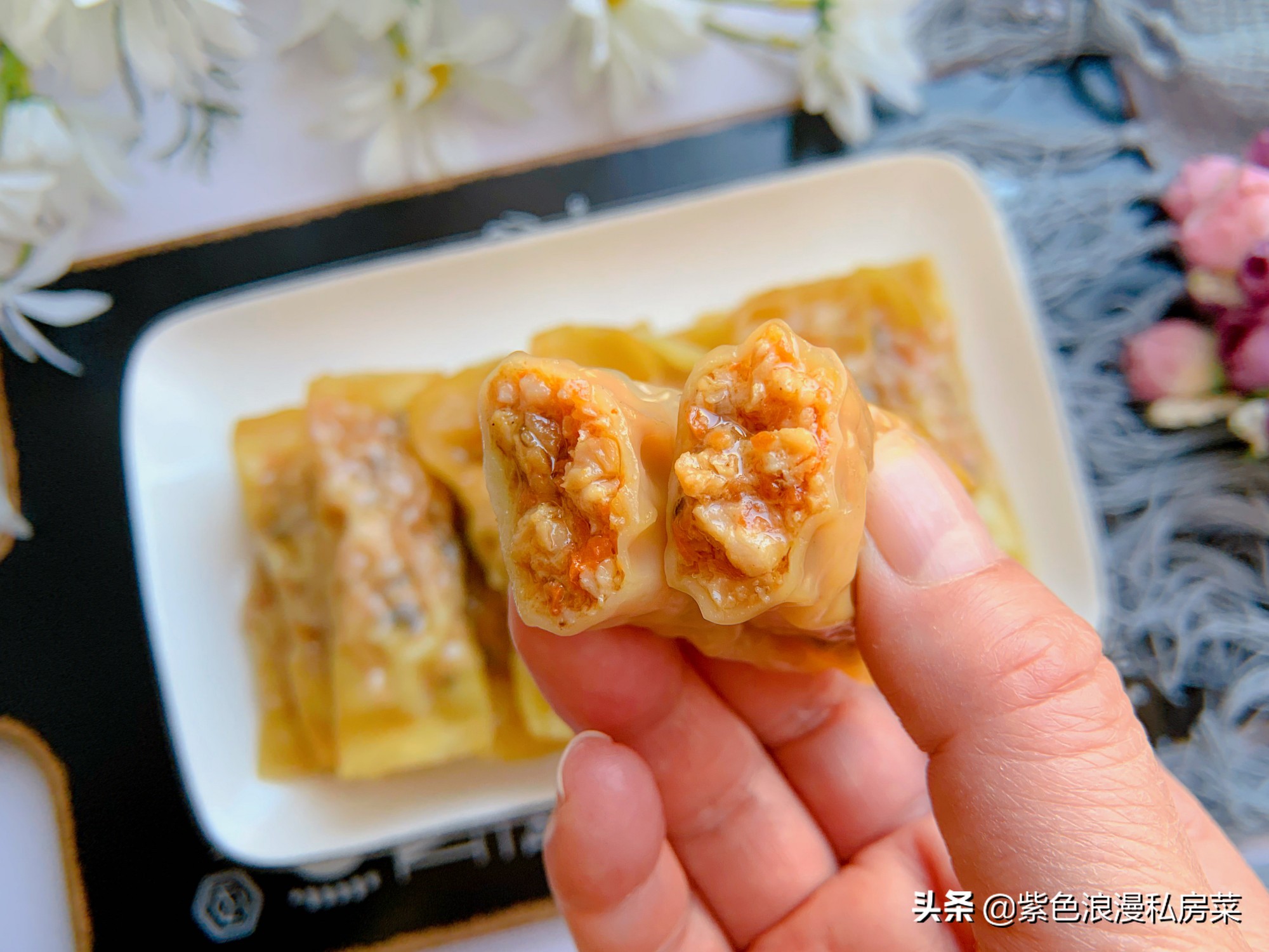 餛飩皮新吃法，搭配雞肉和蔬菜，低脂美味特解饞，減肥也能大口吃