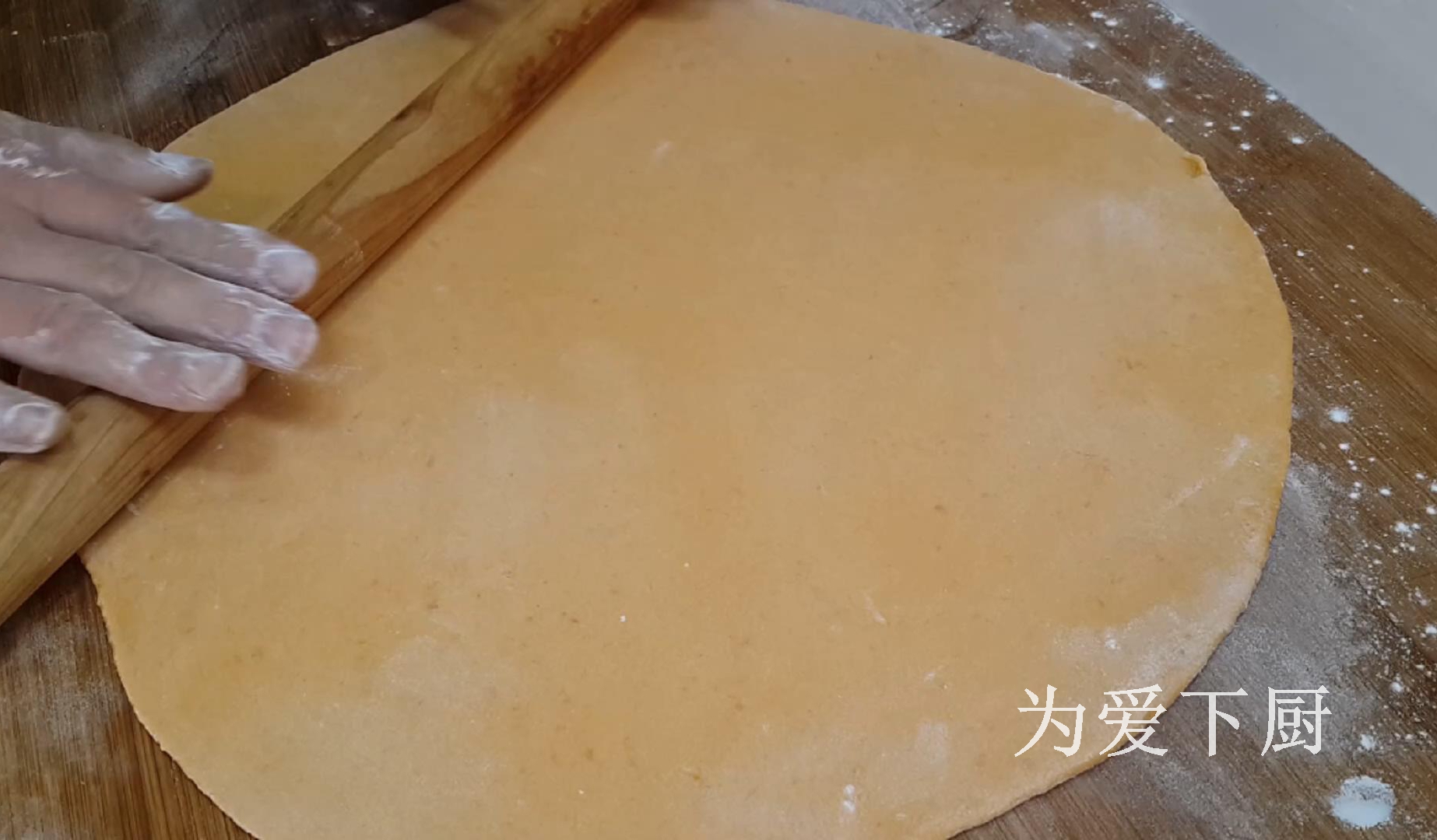 這零食的做法太好吃了，冰箱裡一放，比薯片還好吃，一口一個真香