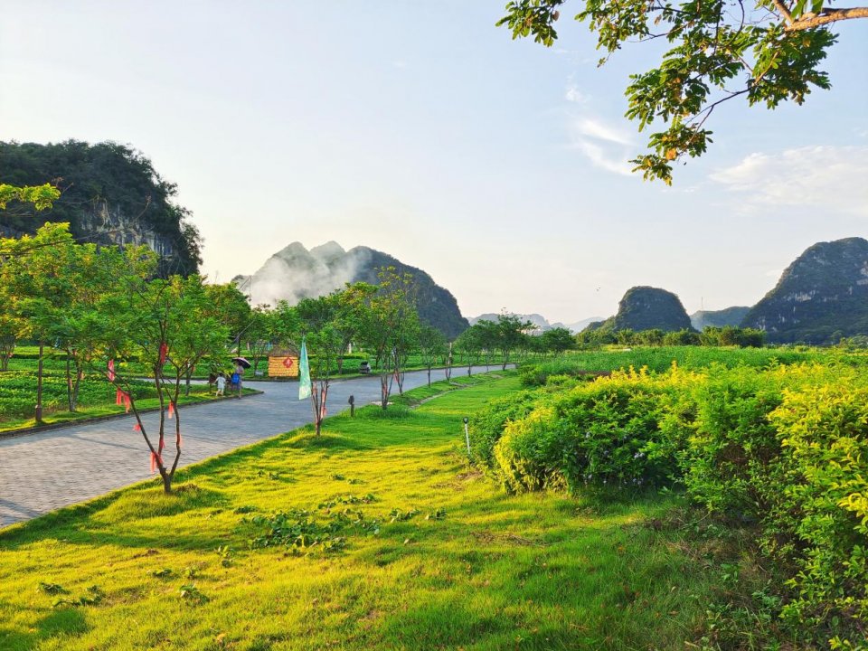 打卡风景美如画的广东小桂林英德九龙小镇