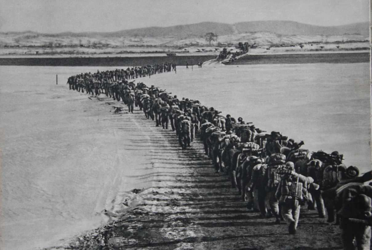 如果給志愿軍配備美軍武器會(huì)怎樣？志愿軍戰(zhàn)士余新發(fā)告訴你答案