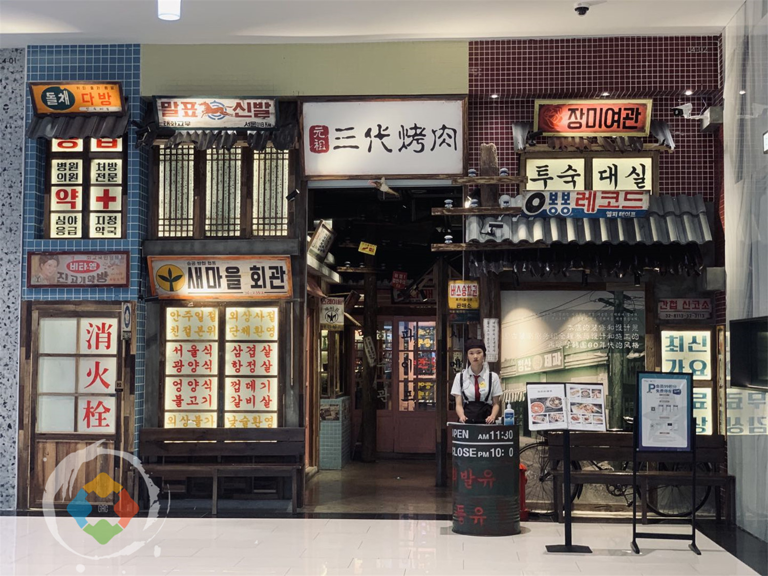 不被看好的重庆来福士，迎来开业一周年，人气怎么样了？