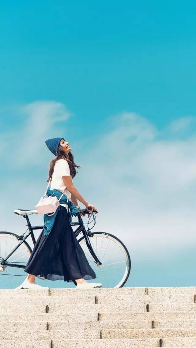 The journey illuminates such patting, true meeting is very good-looking