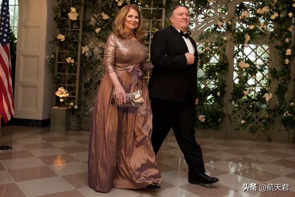 被查了！继特朗普后，蓬佩奥公款吃喝被调查！近日美政坛丑闻不断