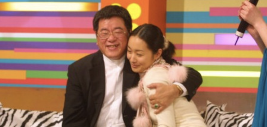 “落难千金”贾静雯的传奇改命史