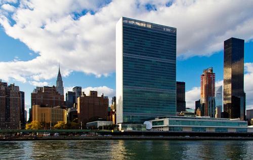 74年前小洛克菲勒花870万买地赠给联合国，小洛克