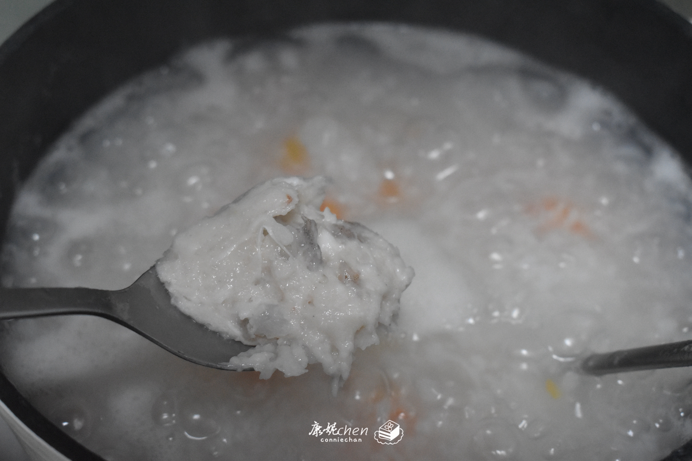 這粥食材普通做法簡單，鮮美香濃，味道棒營養多，尤其適合孩子