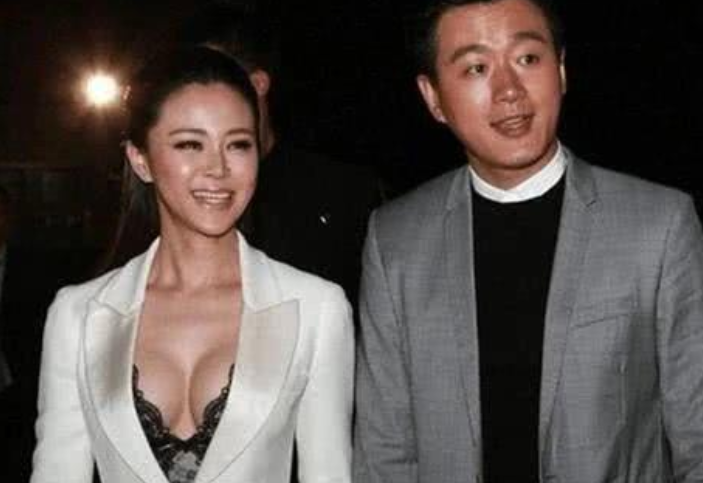 有种“公平”叫佟大为的家，上帝吻了姐姐的脸，还给妹妹开了窗