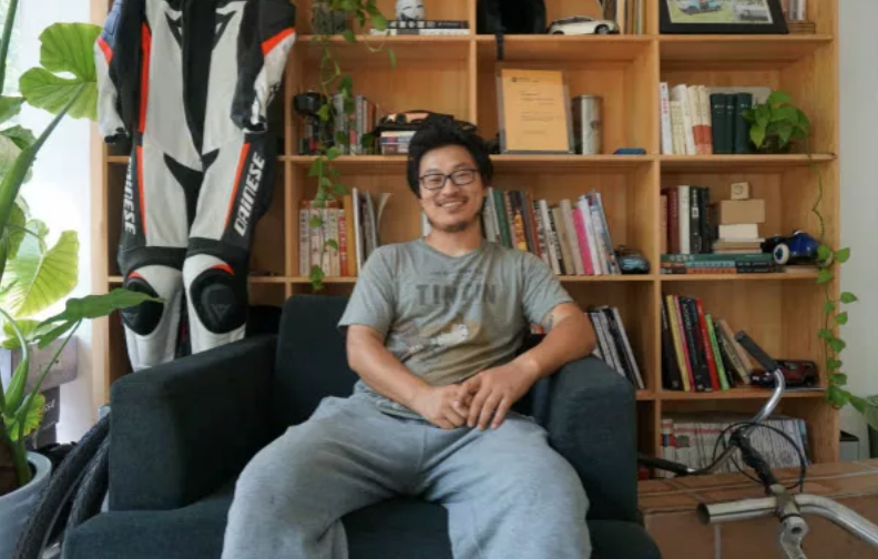 现实中的爽文女主：小县城出身，3个大佬帮她创业，4年变现15亿