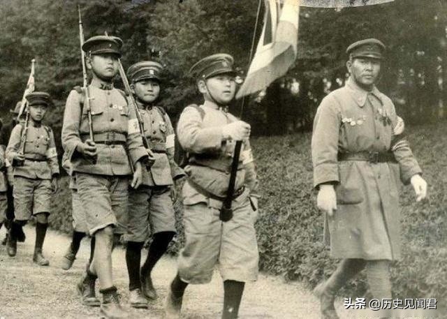 二战时日本兵大多来自朴实的农村，为什么侵华时这么残忍？