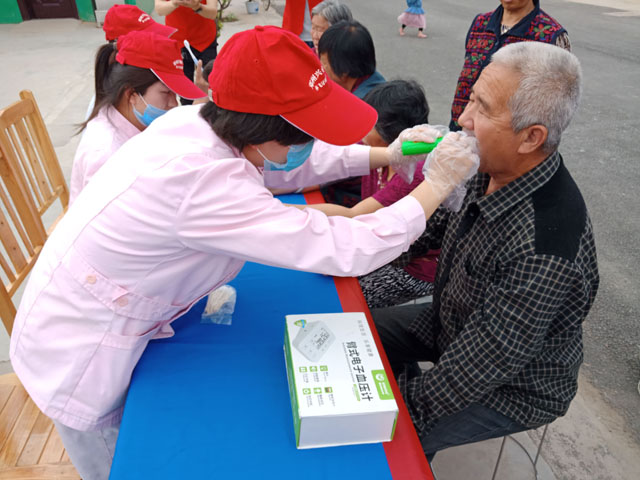 浓情五月天·感恩母亲节——邓州小草义工走进赵集镇养老中心