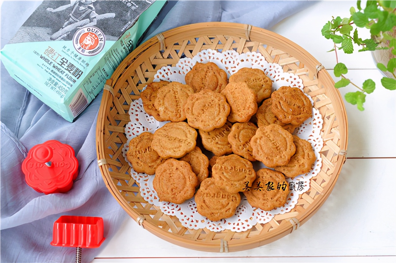 減肥族的最愛，超低熱量餅乾！ 不放黃油也酥香，麥香濃郁特過癮