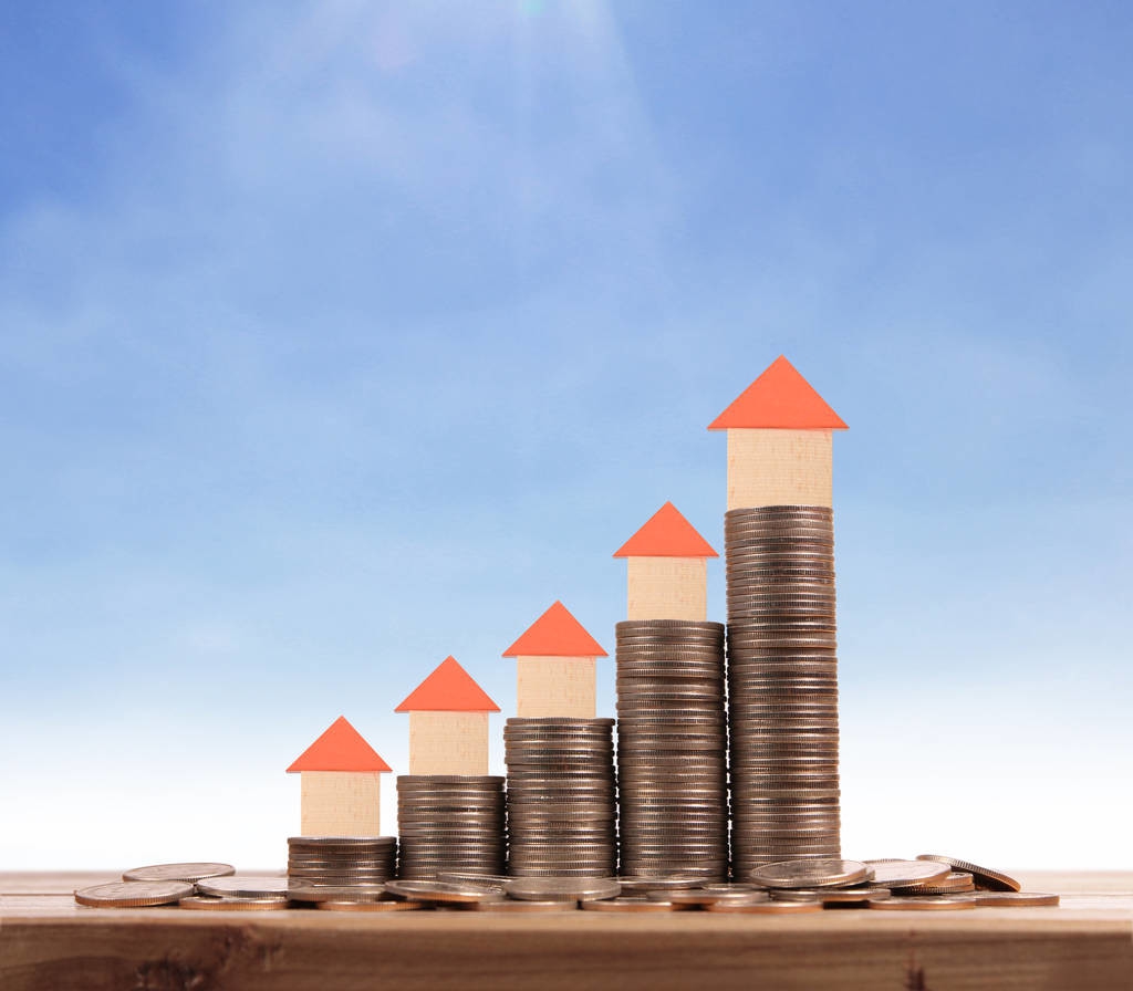 房地产绑架了经济，大多数人成了房子的奴隶