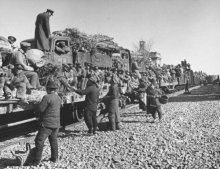 粟裕的“铁桶包围”多厉害？敌副司令驾飞机，