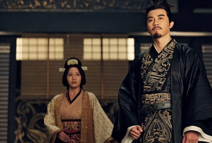 曹操死后，曹丕如何对待他的妻妾？曹丕母亲大骂：你真是猪狗不如