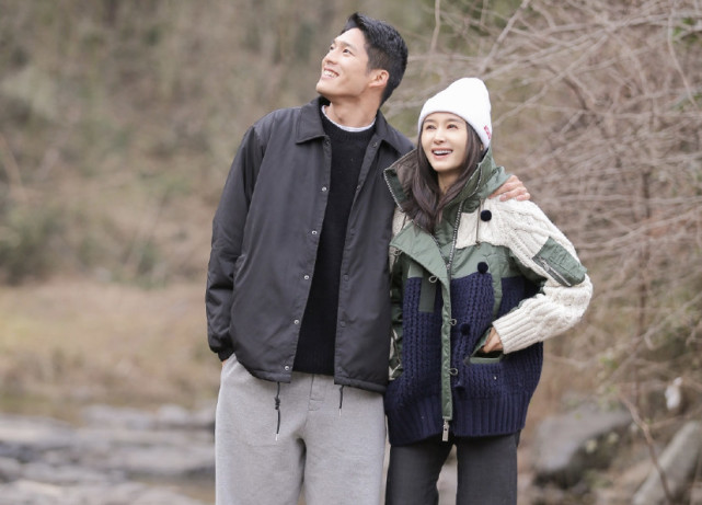 The neck before princely article and Wu Yongen piano, affectionate photograph hopes to still help rouge, zhang Meng breathes out continuously by sweet dizzy