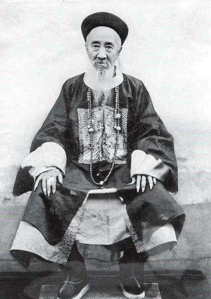 慈禧的韦小宝，左宗棠、张之洞的靠山，一个几