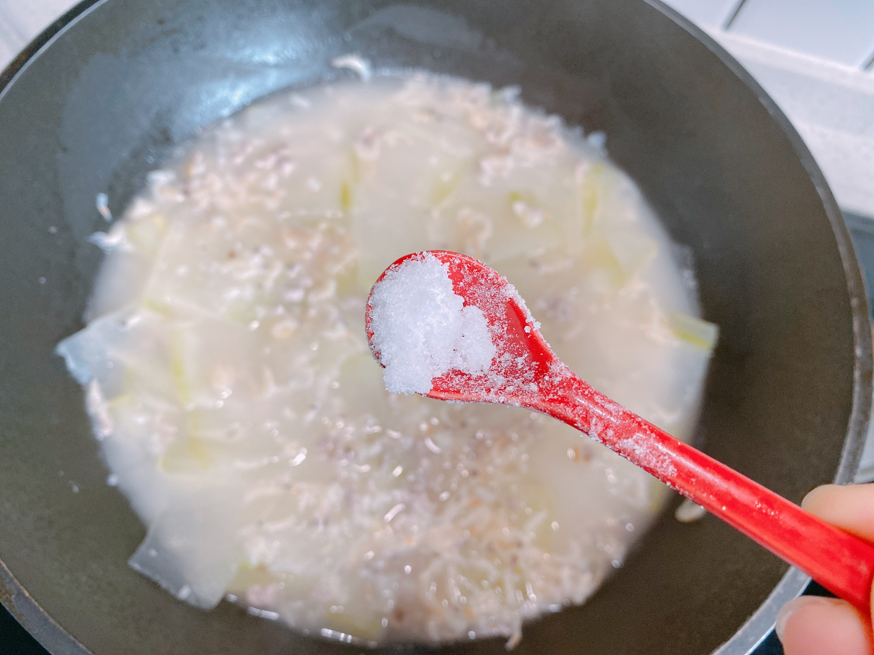 天熱了要多喝這湯，10分鐘出鍋，降火消暑營養好，味道鮮美不油膩