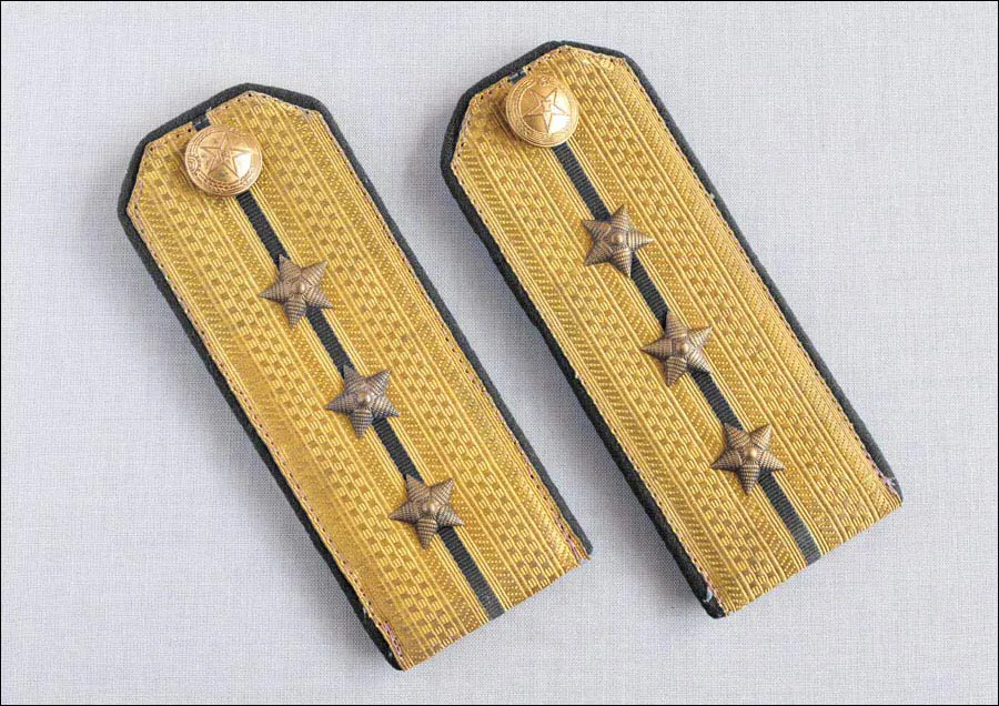 我军55式军衔组图鉴赏：体系完备制作考究、精美绝伦的巅峰之作
