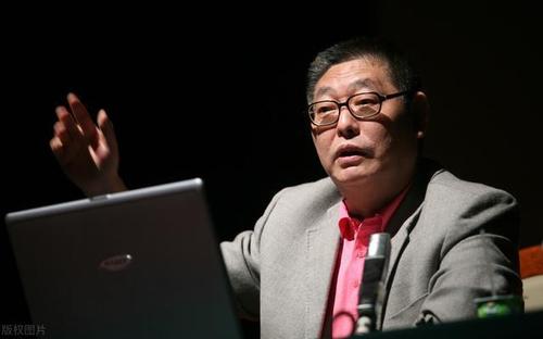 从厂工到亿万富翁，杨百万名利双收，如何诓骗数万股民倾家荡产？