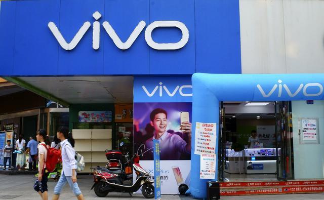 Q4手机出货量排名，华为第五，小米第三，不见vivo